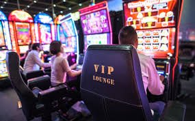 Live dealer studio setup streaming Sakong game on oleng toto platform